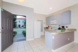 4564 Ada Ln, Kissimmee, FL 34746 - Photo 2