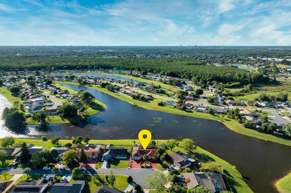 572 Bitterwood Ct, Kissimmee, FL 34743-9042
