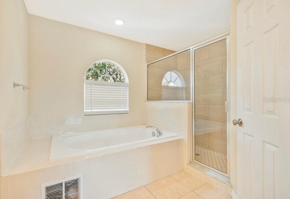 509 Bassett Dr, Kissimmee, FL 34758