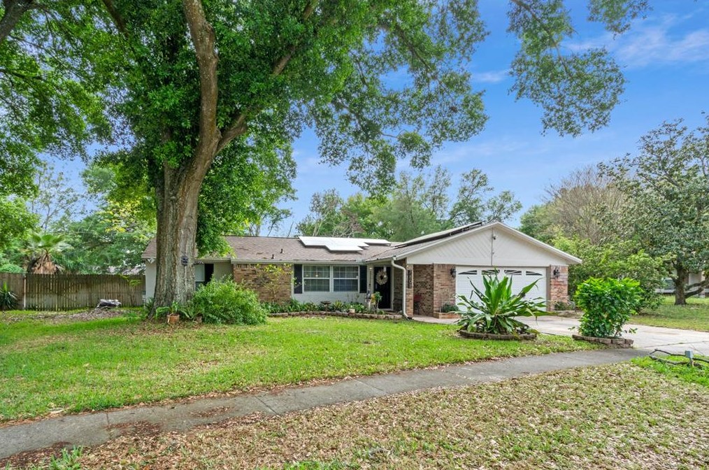 7808 Pineapple Dr, Orlando, FL 32835-5312