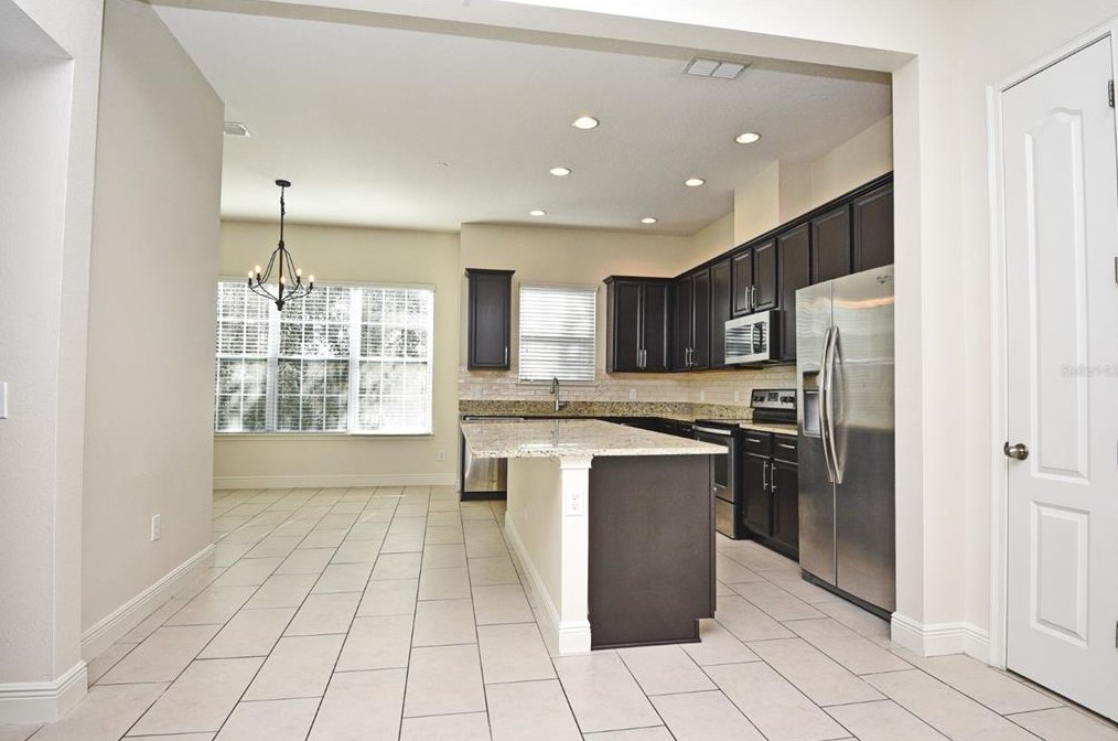 1052 Parma Cir, Lake Mary, FL 32746