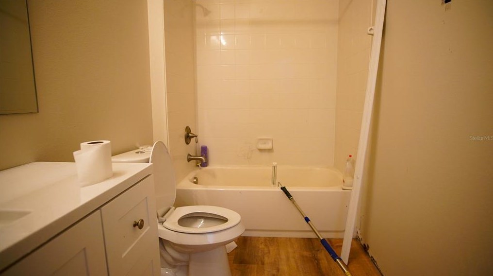 1817 Coriander Dr, Kissimmee FL  34759-5413 exterior