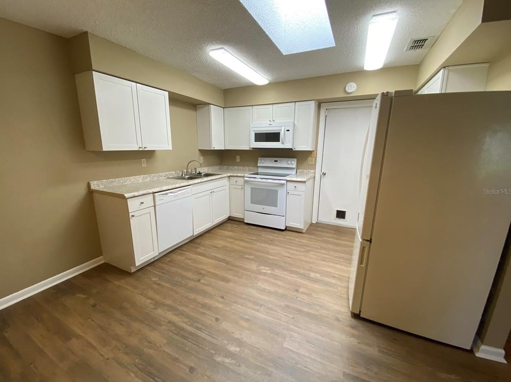 52 Buck Cir, Grenelefe, FL 33844-9095