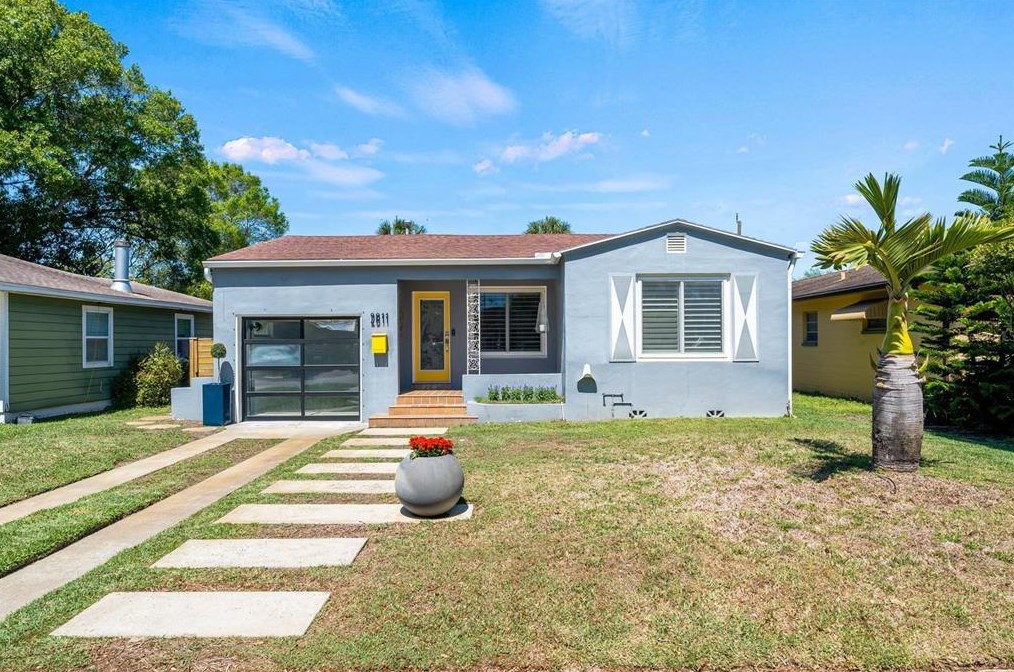 2611 8th Ave, Saint Petersburg, FL 33713-6915