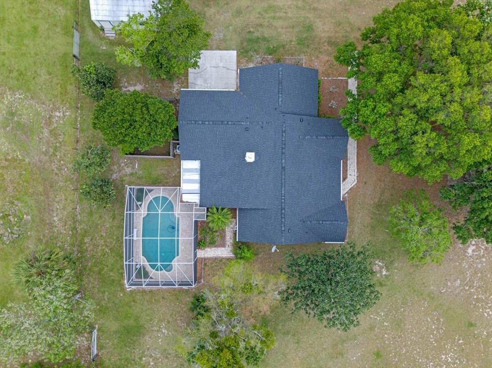 140 E Osceola Rd, Geneva, FL 32732