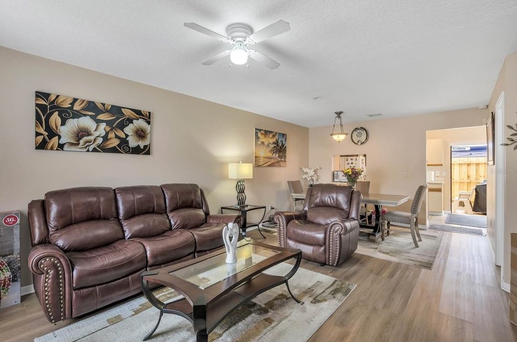 6262 Yorktown Dr, Orlando, FL 32807-4250
