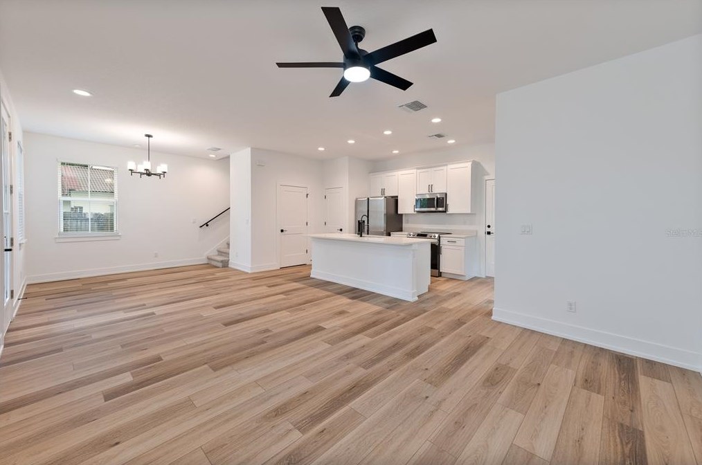 2414 S Brown Ave, Orlando, FL 32806