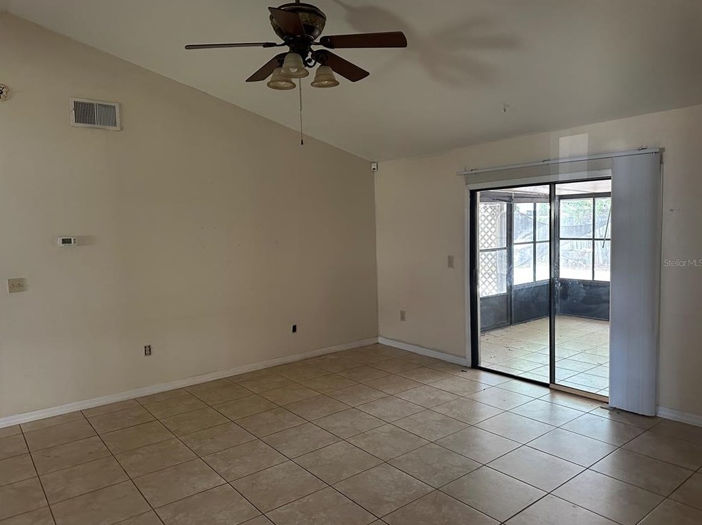 7 Dorset Dr, Kissimmee, FL 34758-3160