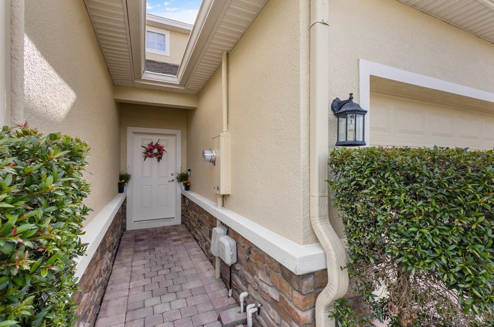 639 Woodland Terrace Blvd, Orlando, FL 32828-6767