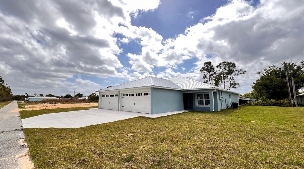 4163 Hammock Rd, Sebring, FL 33872