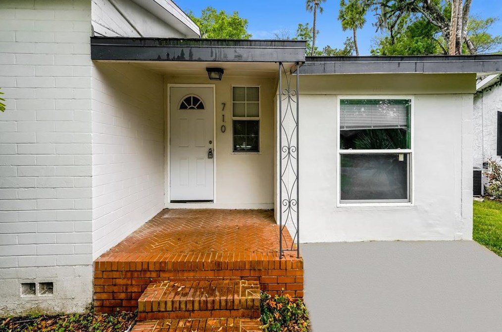 710 Flanders Ave, Daytona Beach, FL 32114