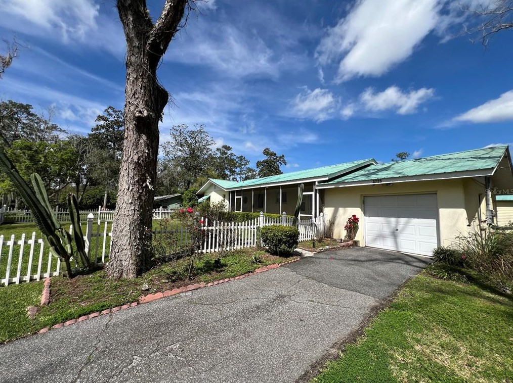 3725 E Fort King St, Ocala, FL 34470