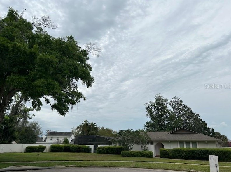 8995 Islesworth Ct, Orlando, FL 32819-4819