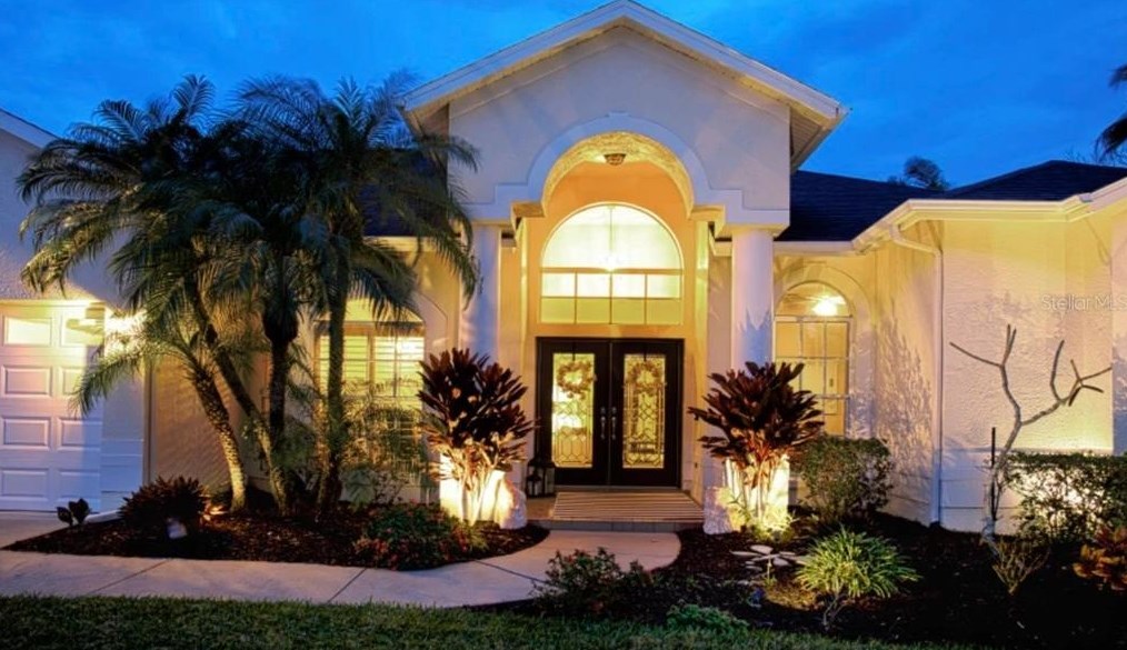 1418 Highwood Pl, Zephyrhills, FL 33543-6762
