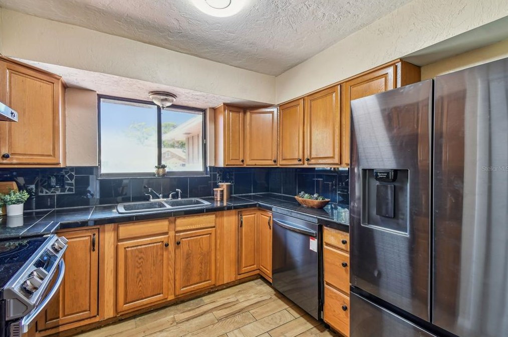 811 River Oak Dr, Ormond Beach FL  32174-4639 exterior