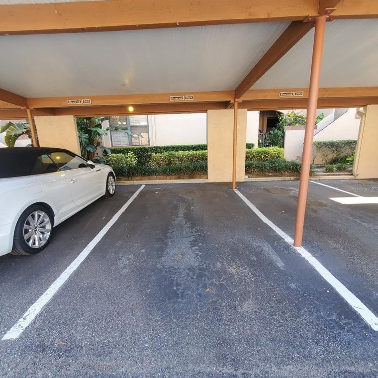 1264 Lake Willisara Cir, Orlando FL  32806-5583 exterior