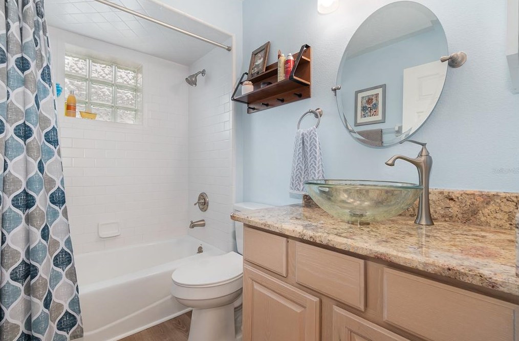 231 Juniper Way, Tavares FL  32778-5607 exterior