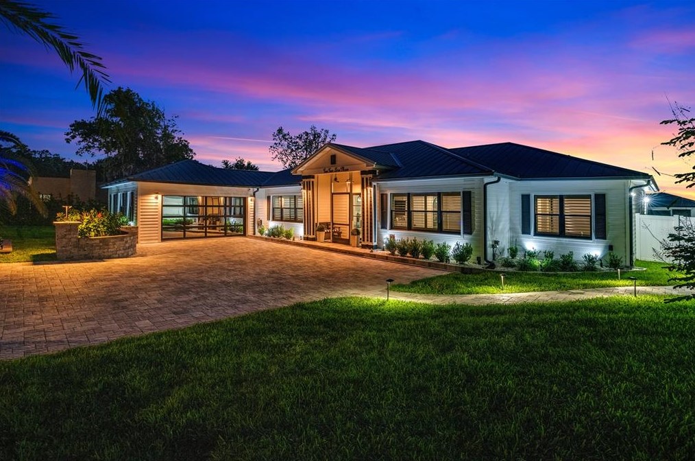 2203 Hoffner Ave, Orlando FL  32809-3533 exterior