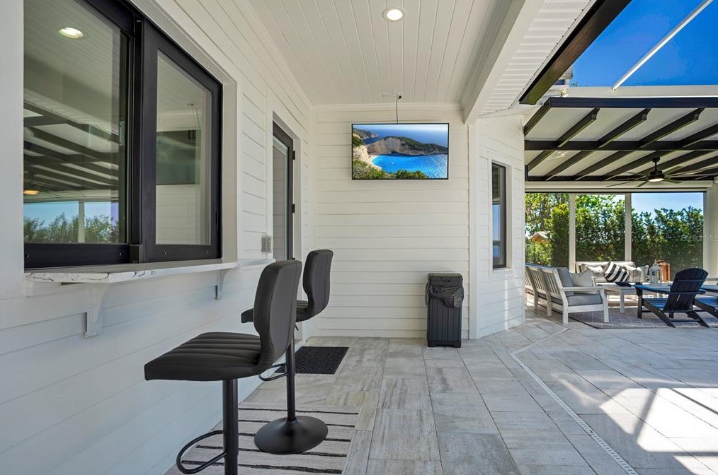 2203 Hoffner Ave, Orlando FL  32809-3533 exterior