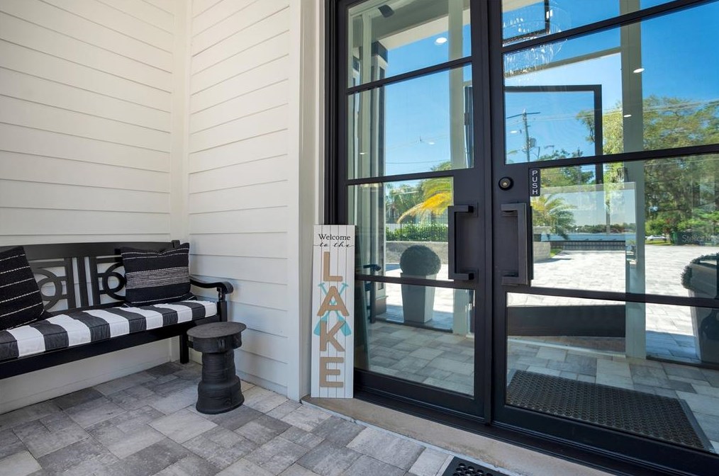 2203 Hoffner Ave, Orlando FL  32809-3533 exterior