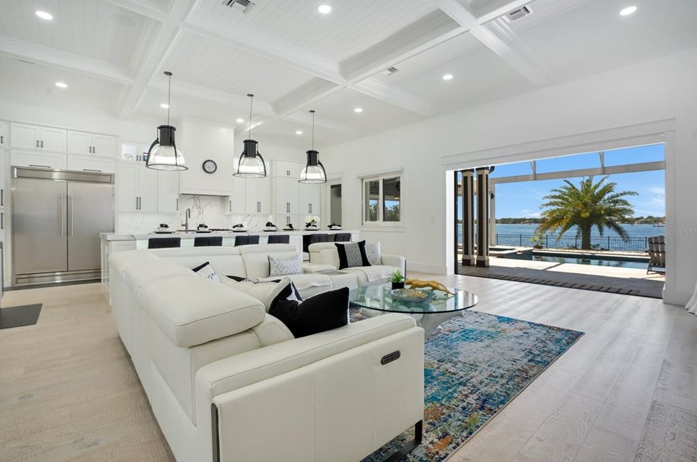 2203 Hoffner Ave, Orlando FL  32809-3533 exterior