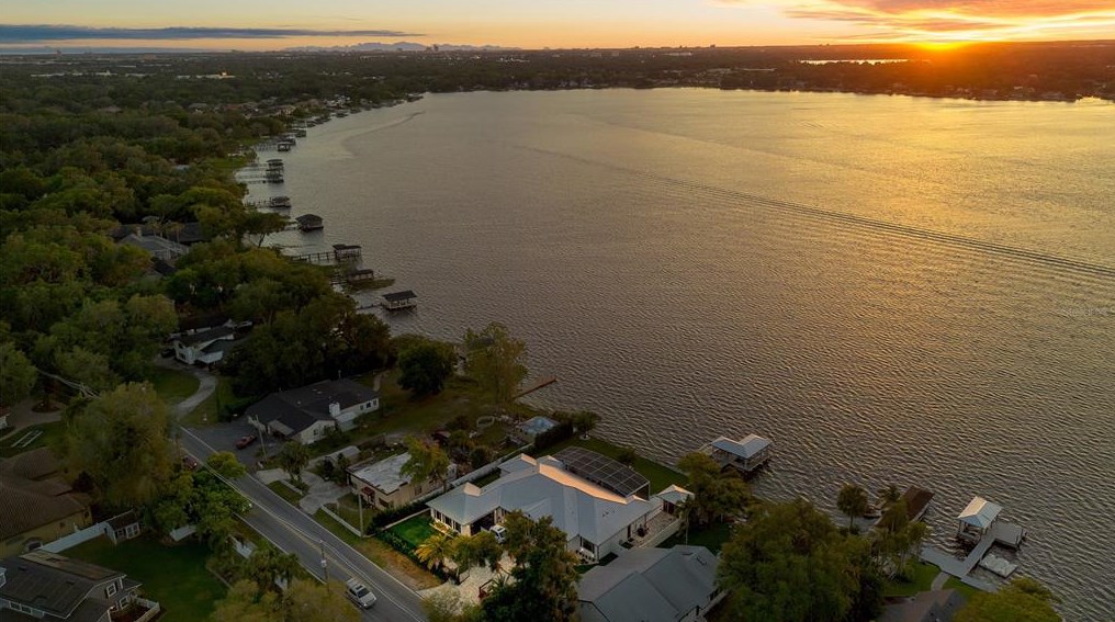 2203 Hoffner Ave, Orlando FL  32809-3533 exterior