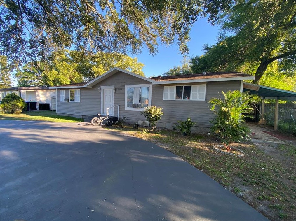 2614 Pineway Dr, Orlando, FL 32839-2517