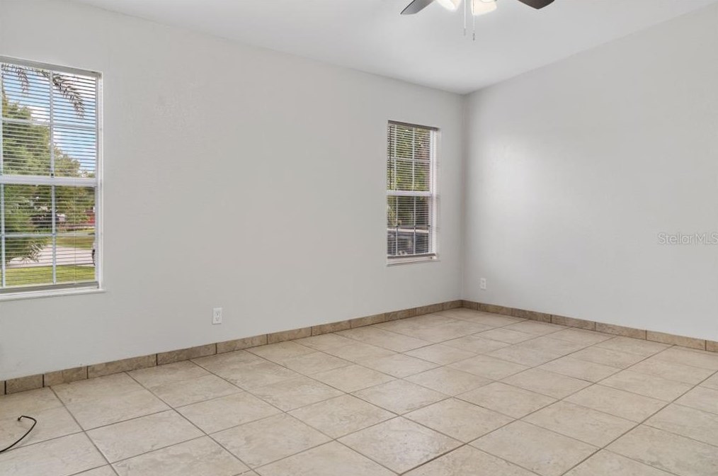 1136 Dara Cay Dr, Kissimmee FL 34741-6714 exterior