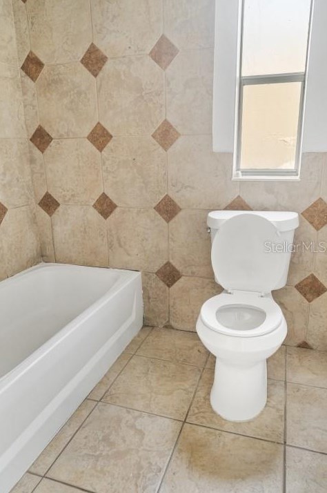 1136 Dara Cay Dr, Kissimmee FL 34741-6714 exterior