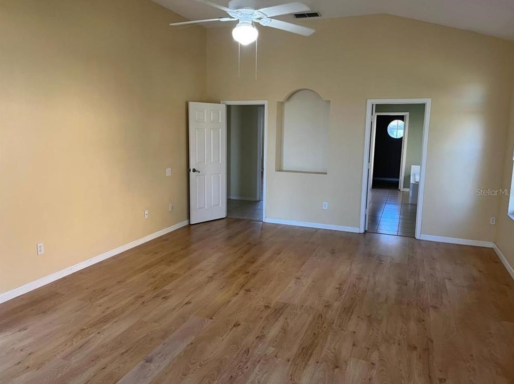 1873 Pine Bay Dr, Lake Mary FL  32746-7102 exterior