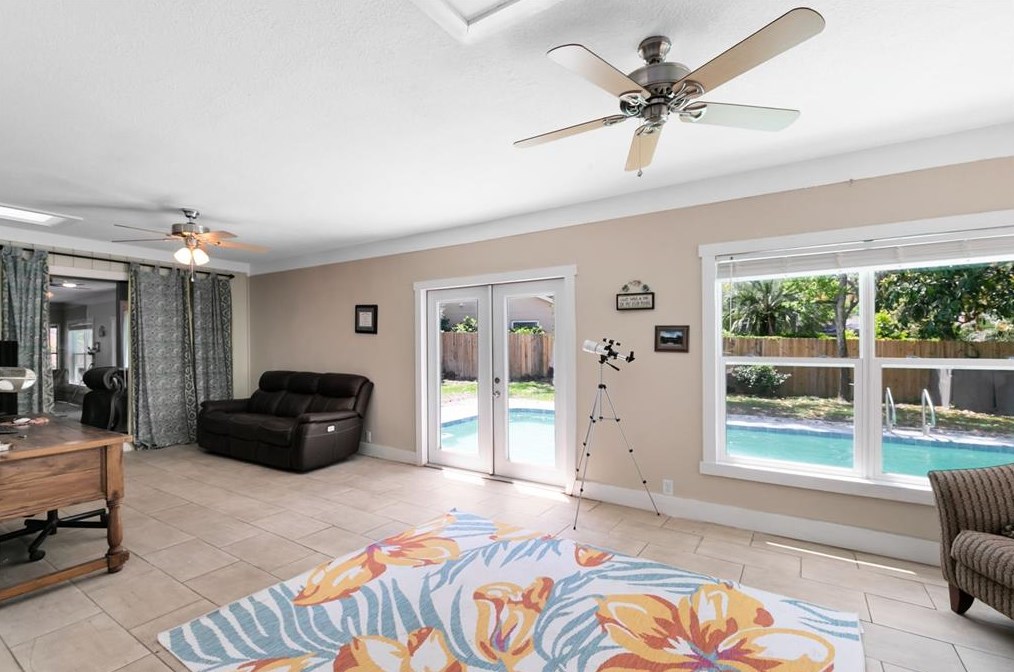 101 Magnolia Oak Dr, Longwood FL  32779-2432 exterior