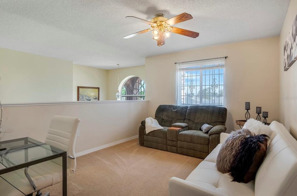 6 Flatfish Dr, Kissimmee FL  34759-4850 exterior