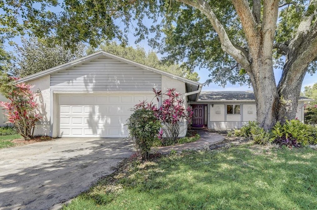 10325 Gray Eagle Dr, Orlando, FL 32821-8262