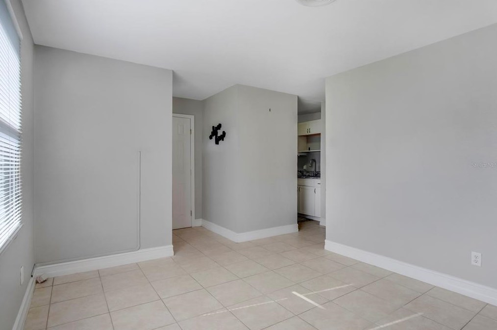 825 Pearl Dr, Mount Dora FL  32757-4611 exterior