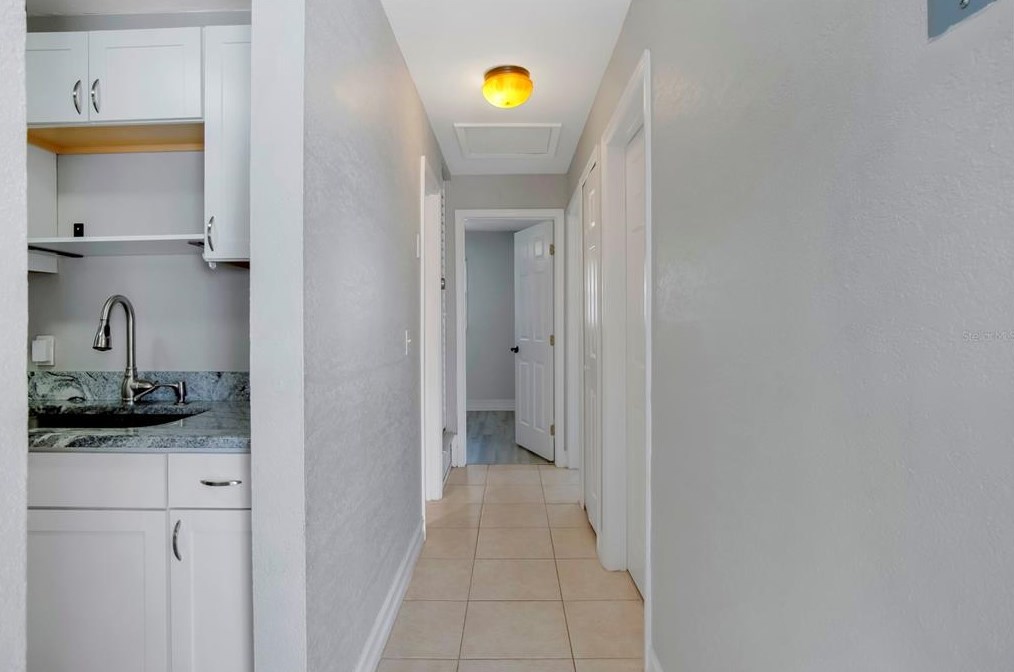 825 Pearl Dr, Mount Dora FL  32757-4611 exterior