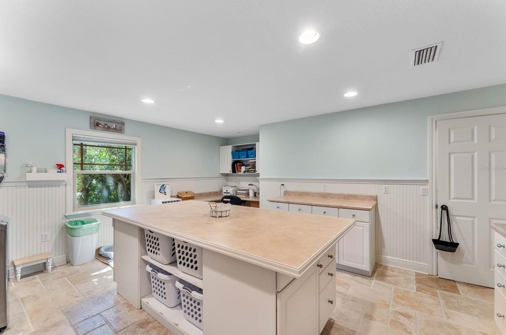 2240 Springs Landing Blvd, Longwood FL  32779-3720 exterior