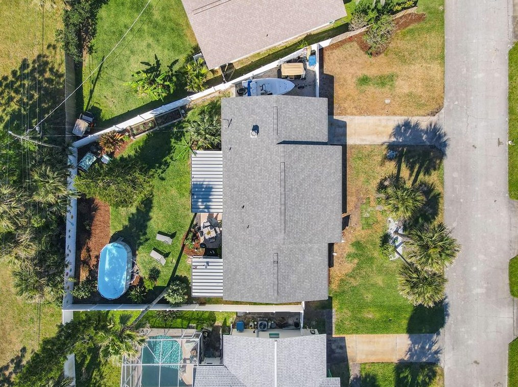 18 Ocean Crst Dr, Ormond Beach FL  32176-3116 exterior