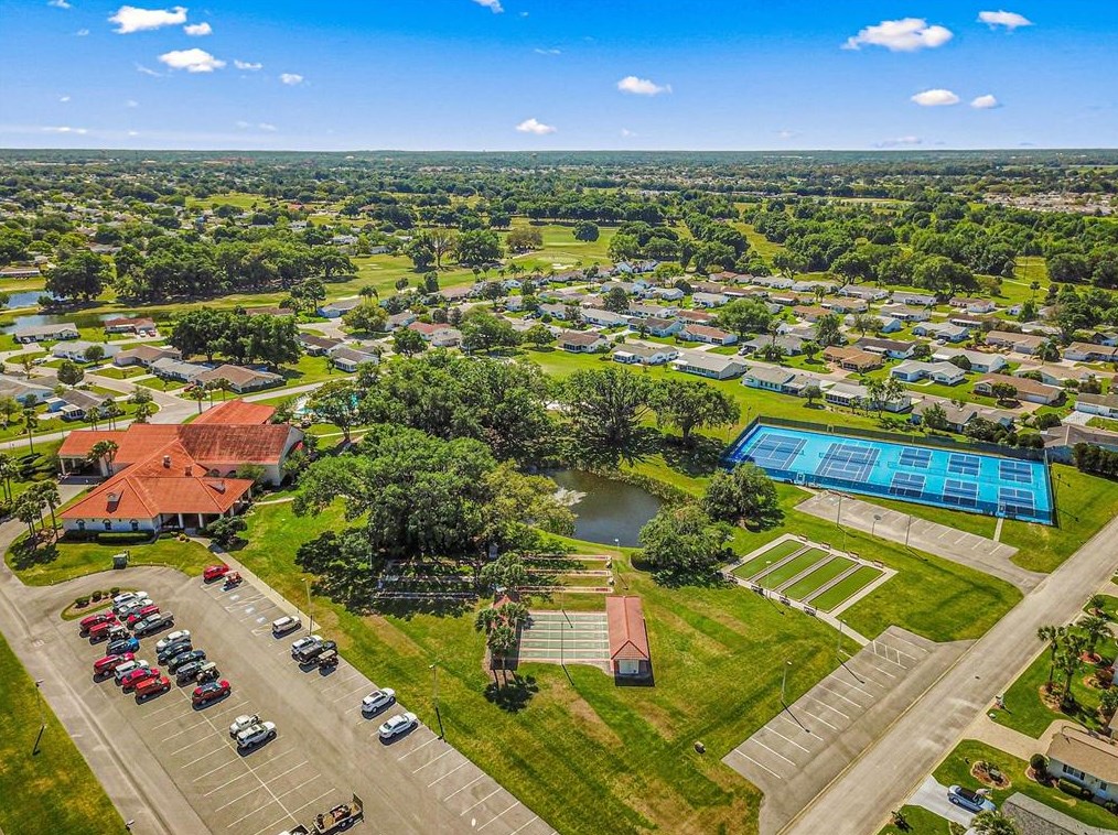 17509 96 Ct, Summerfield FL  34491-6432 exterior