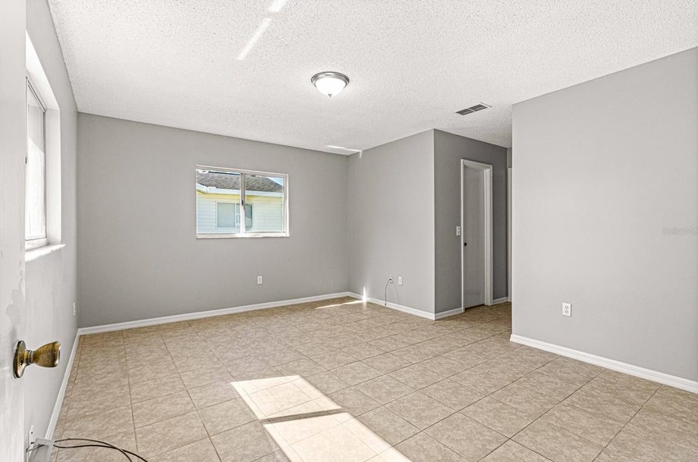 17509 96 Ct, Summerfield FL  34491-6432 exterior