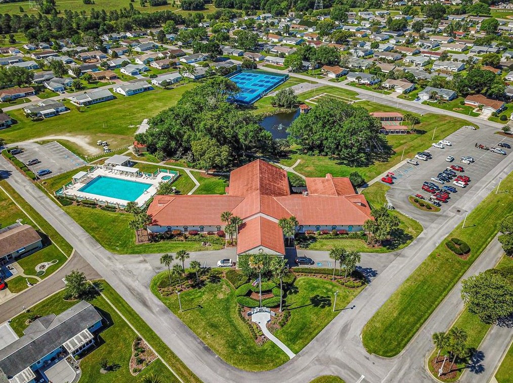 17509 96 Ct, Summerfield FL  34491-6432 exterior