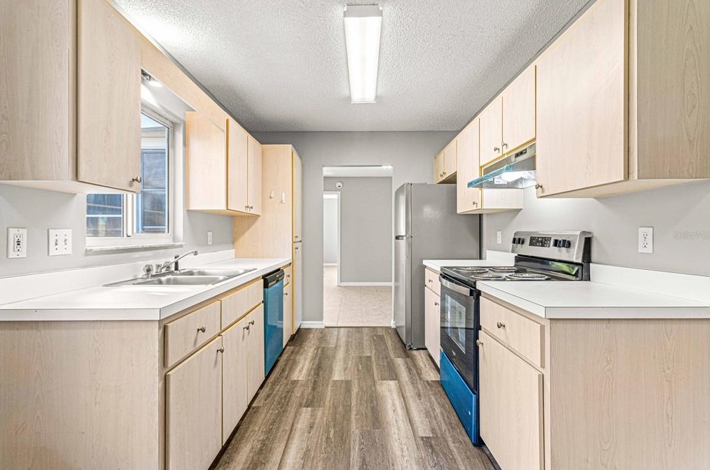 17509 96 Ct, Summerfield FL  34491-6432 exterior