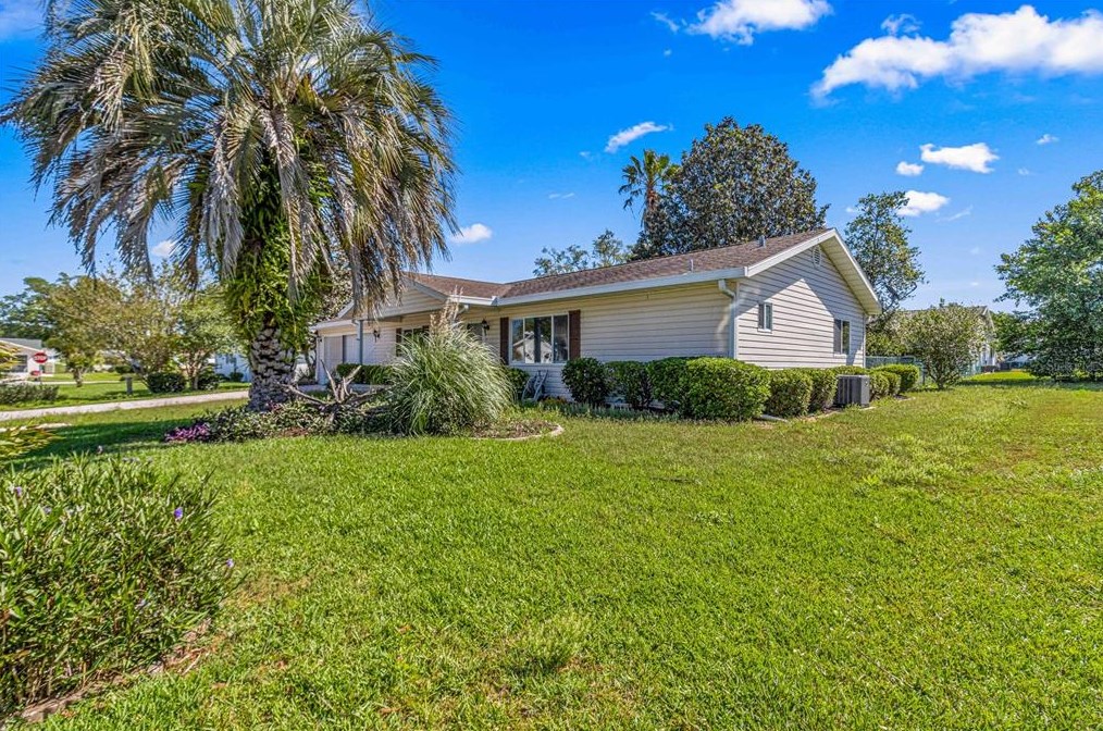 17509 96 Ct, Summerfield FL  34491-6432 exterior