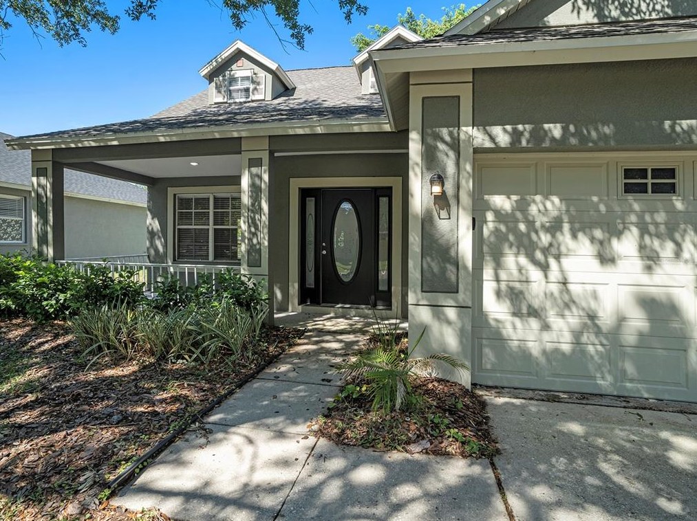 10832 Newbridge Dr, Riverview, FL 33579-7762