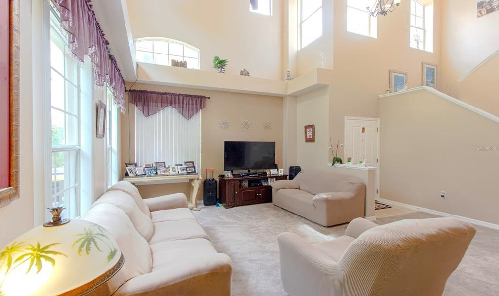 326 Monroe Cir, Davenport FL  33896-4707 exterior