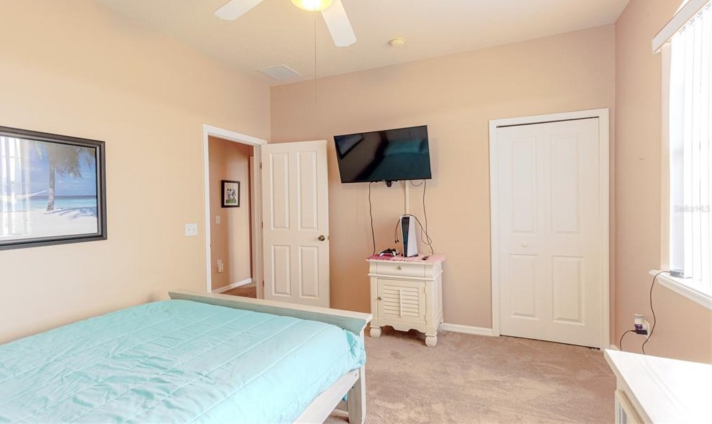 326 Monroe Cir, Davenport FL  33896-4707 exterior