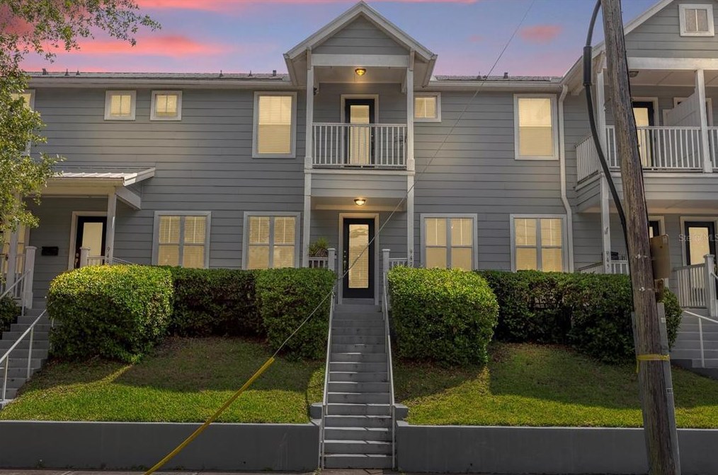 947 Ferncreek Ave, Orlando, FL 32803-3362