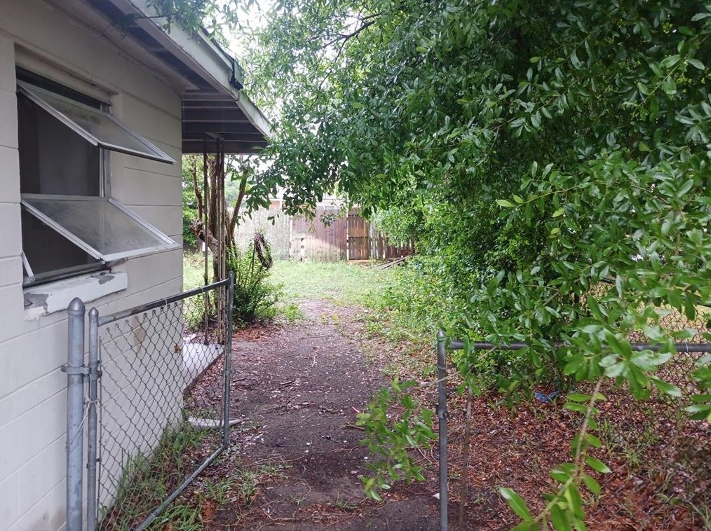 230 Lee Dr, Orange Park, FL 32073