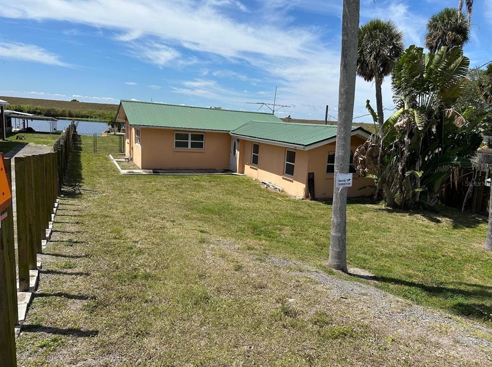 6268 Us Hwy 441 Se #1, Okeechobee, FL 34974
