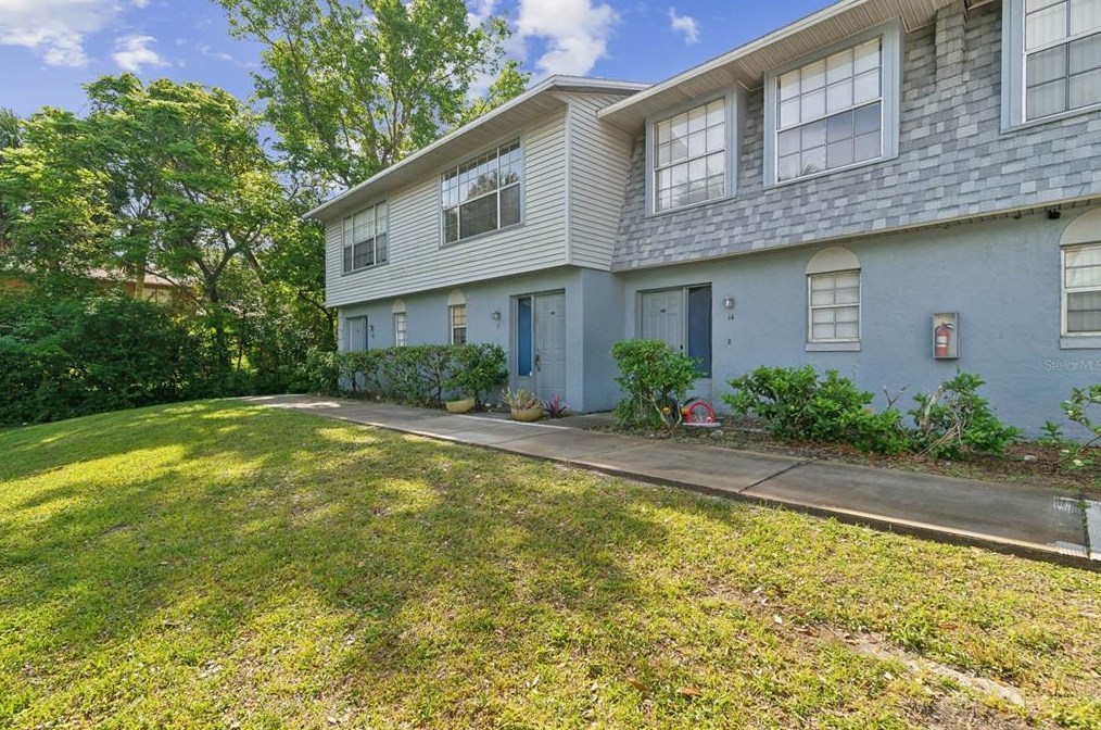 175 Yorktowne Dr #15, Daytona Beach, FL 32119