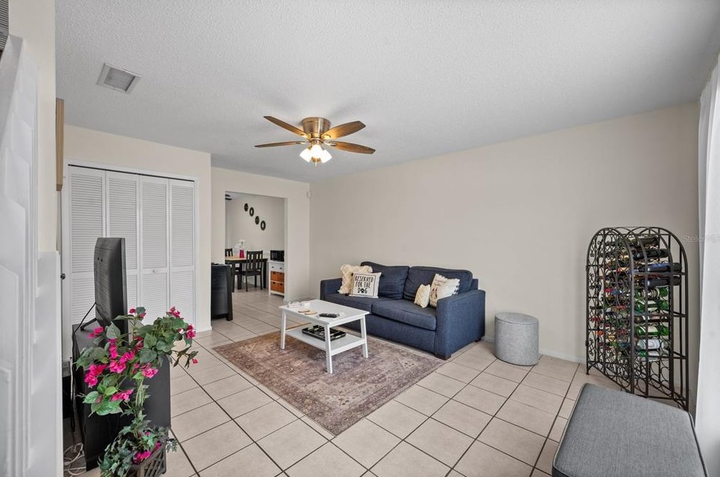 606 Casa Park Ct, Casselberry FL  32708-5417 exterior